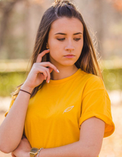 Cargar imagen en el visor de la galería, Camiseta cuello redondo mujer