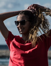 Cargar imagen en el visor de la galería, Camiseta cuello redondo mujer